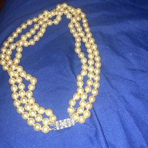 Must Go‼️ Vintage Champagne Colored Pearl Necklace. Read Description Below 👇